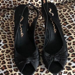 Nina black beaded slingback peep toe